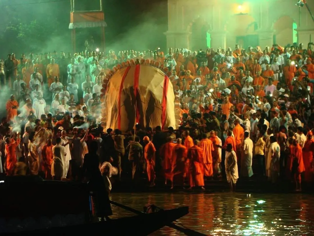 Dashami: An Evening Cruise on Hooghly to Belur Muth and Back